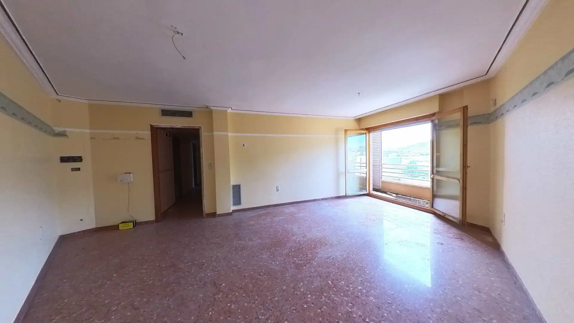 Flat for sale in Diagonal V Centenario, Illueca