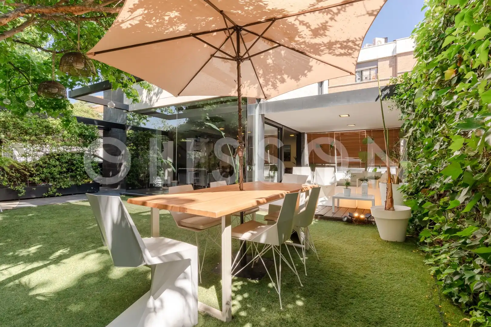 Terrace of Houses for sale in Madrid  with Air Conditioner, Heating and Private garden