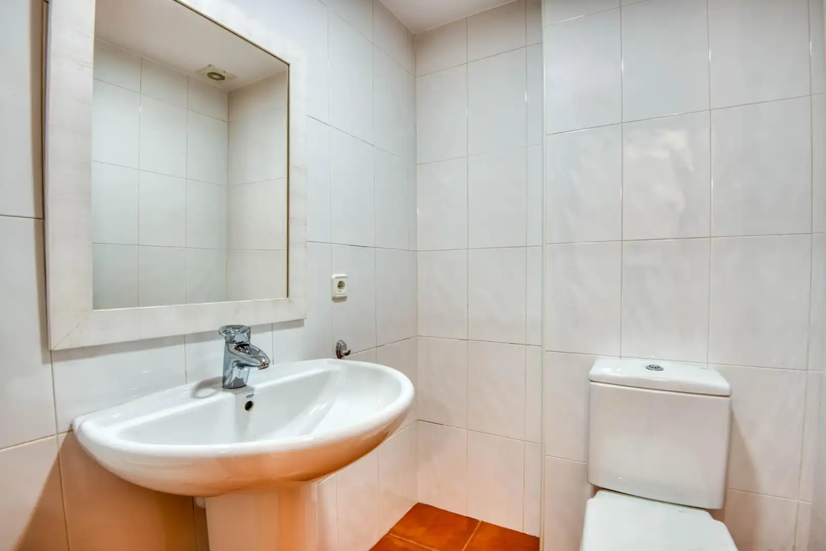 Casa aparellada amb terrassa en venda a Vilartagues - Tueda de Dalt, imagen 14