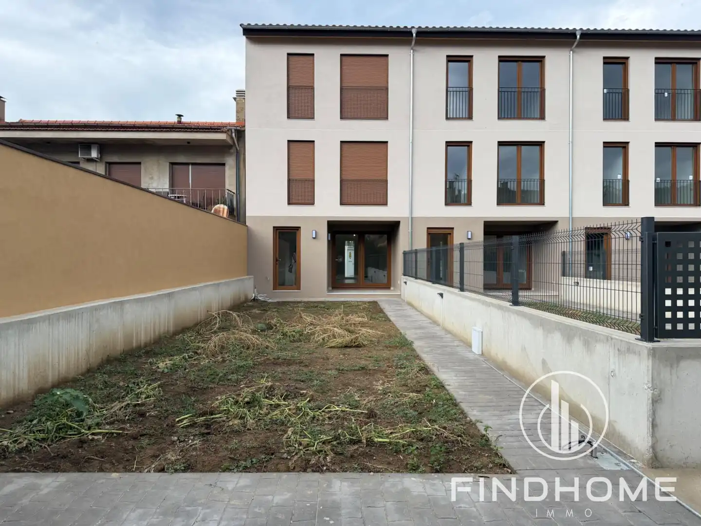 Casa aparellada amb terrassa en venda a Avenida de Fernando Laparte 17, imagen 15