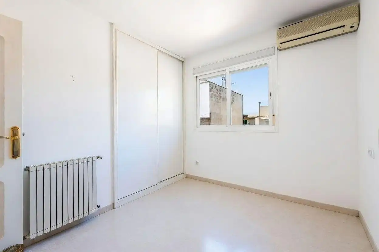 Dormitori de Casa adosada en venda en Almazora / Almassora amb Aire condicionat, Calefacció i Terrassa