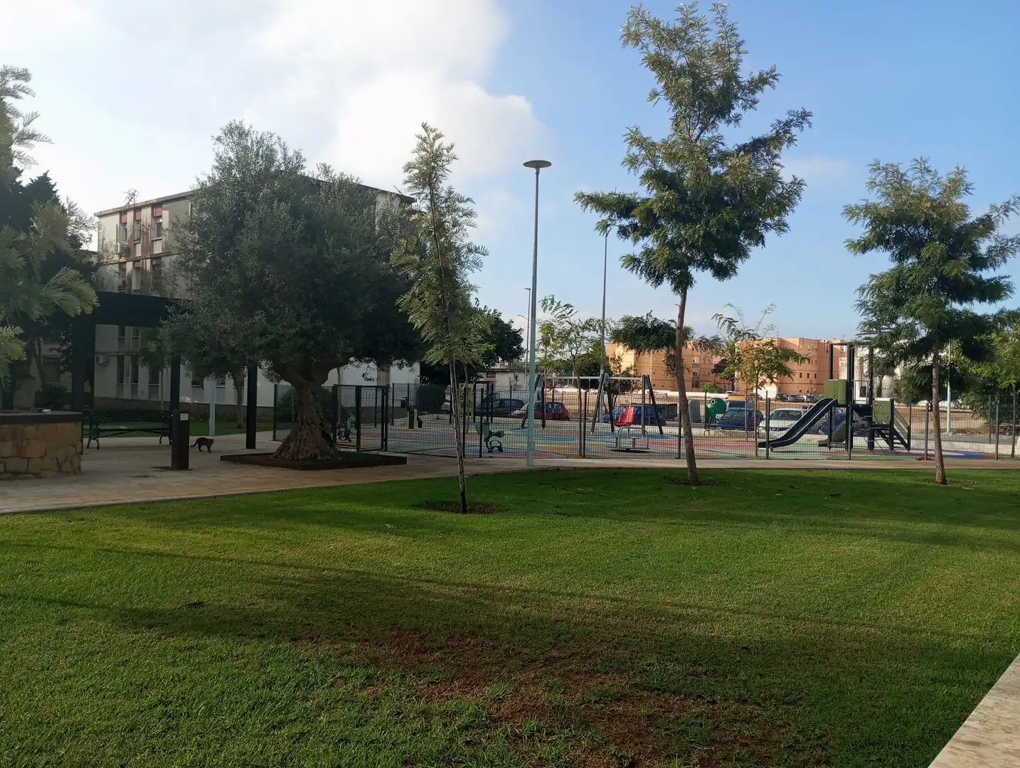Vista exterior de Piso en venta en San Roque