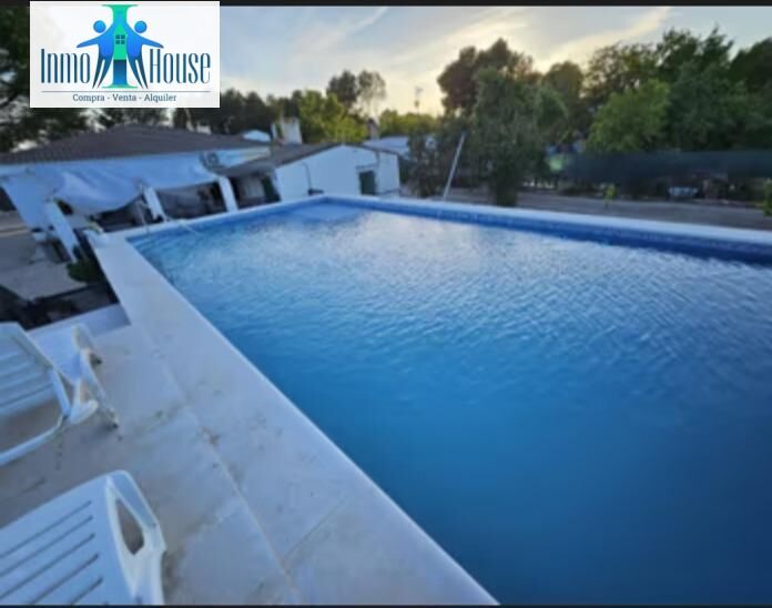 Piscina de Residencial de lloguer en  Albacete Capital