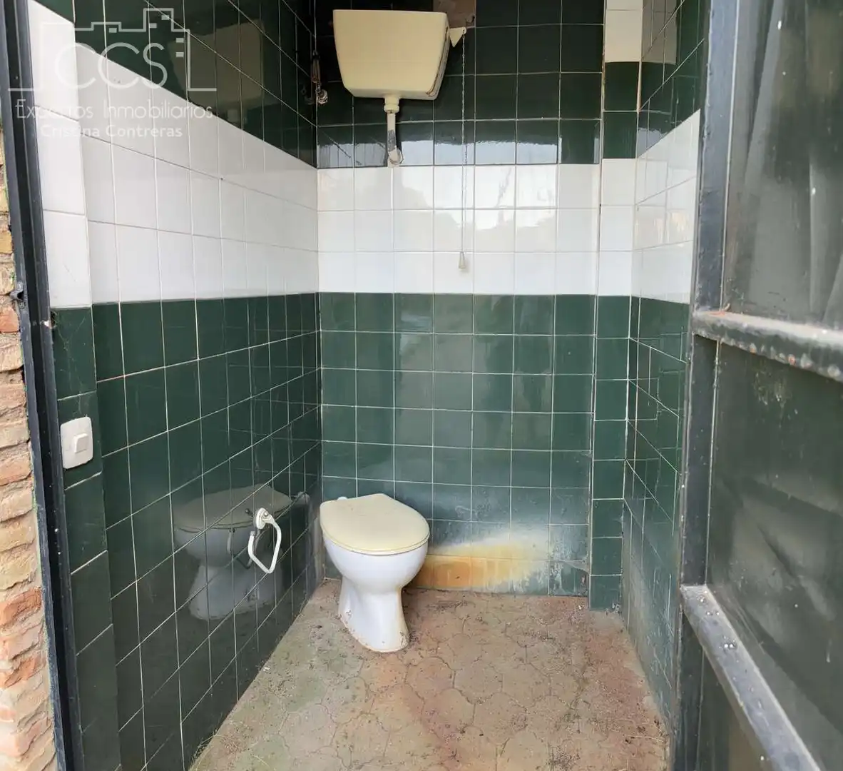 Bany de Casa o xalet en venda en Mairena del Alcor amb Aire condicionat, Traster i Piscina