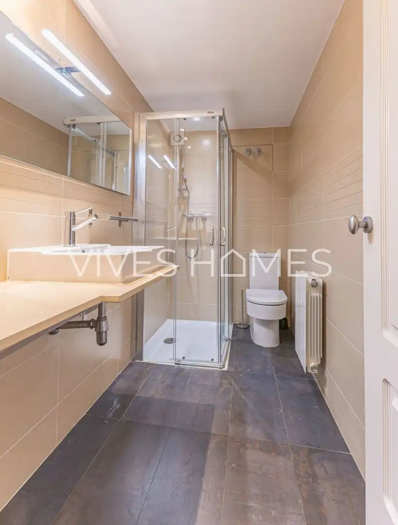 Baño de Casa o chalet en venta en Caldes d'Estrac con Aire acondicionado, Calefacción y Jardín privado