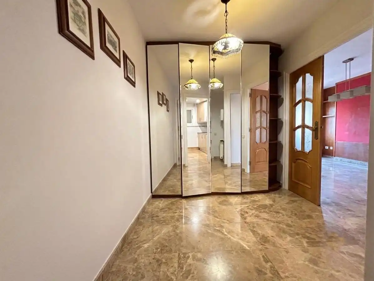 Ground floor for sale in Esplugues de Llobregat  with Air Conditioner, Heating and Balcony