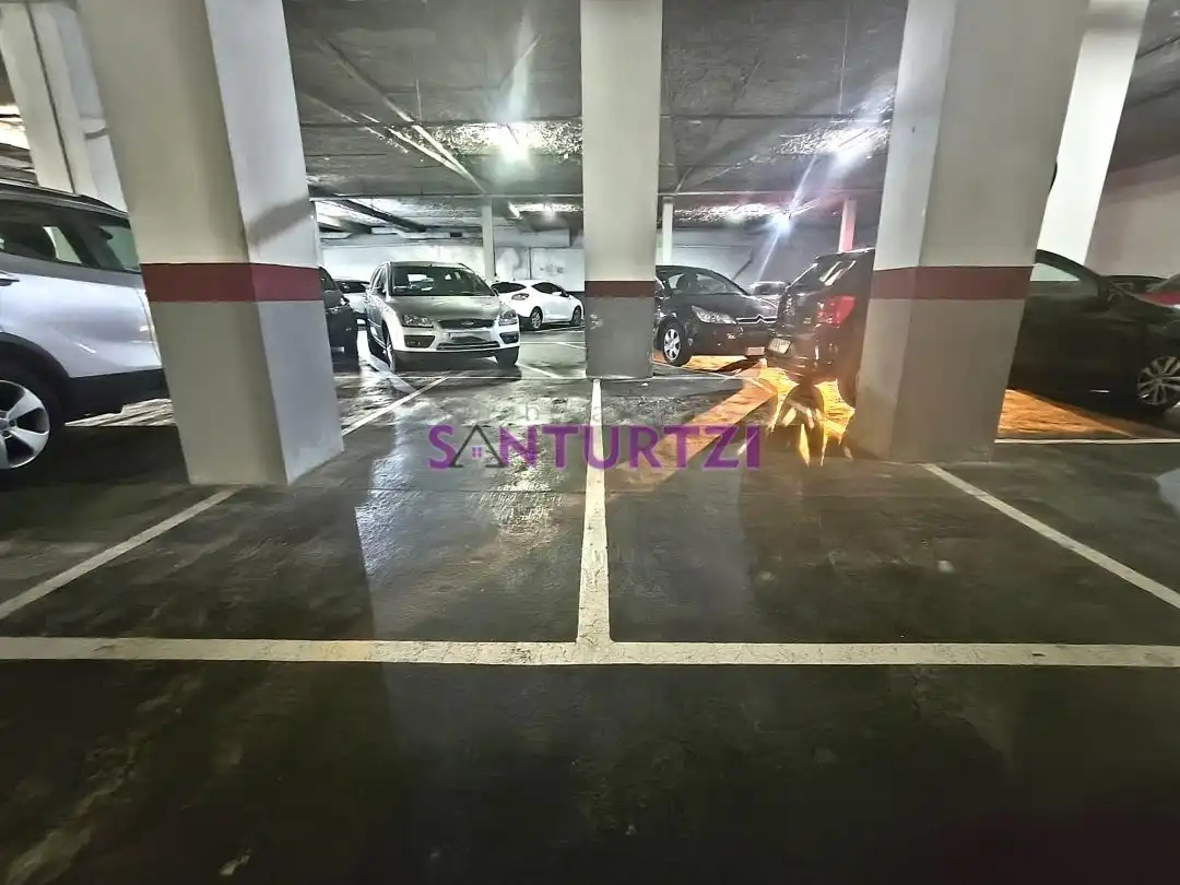 Parking for sale in Mamariga