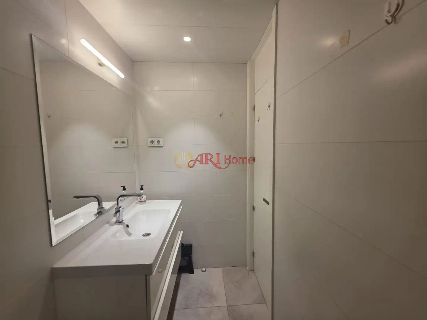 Baño de Piso en venta en Madrid con Aire acondicionado, Calefacción y Amueblado
