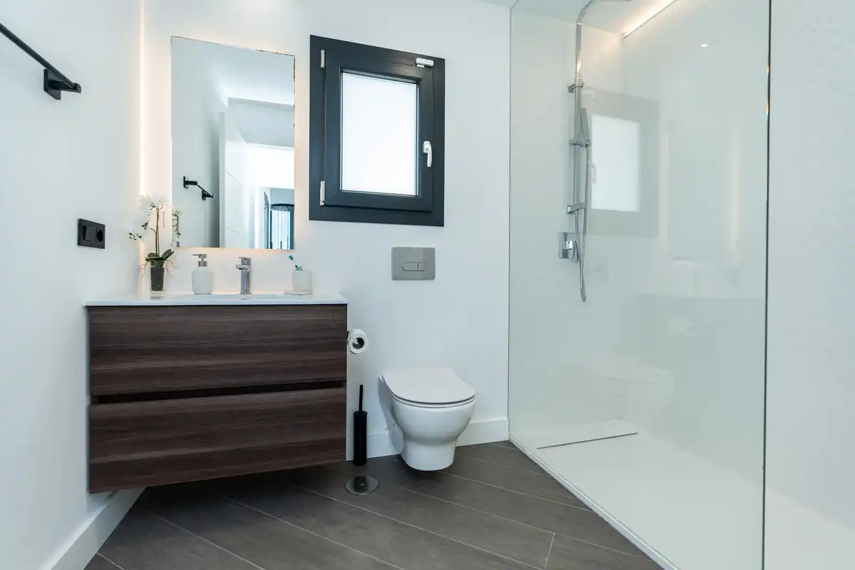 Bathroom of Houses for sale in Mijas  with Air Conditioner, Heating and Private garden