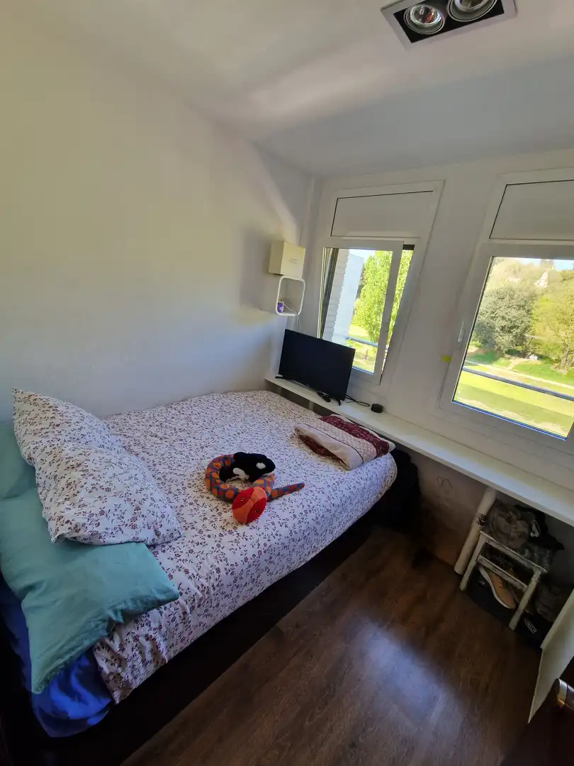 Schlafzimmer von Einfamilien-Reihenhaus zum Verkauf in Dosrius mit Klimaanlage, Heizung und Gemeinschaftspool