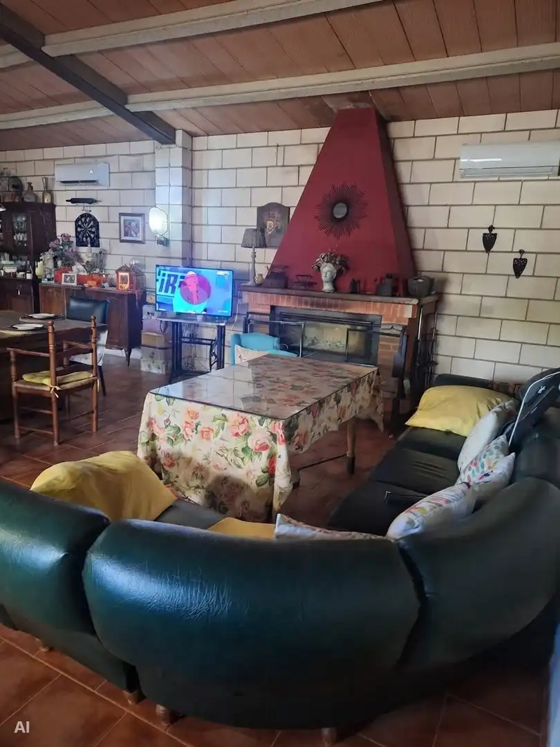 Sala de estar de Casa o chalet en venta en Santa Marta con Aire acondicionado, Piscina y Amueblado