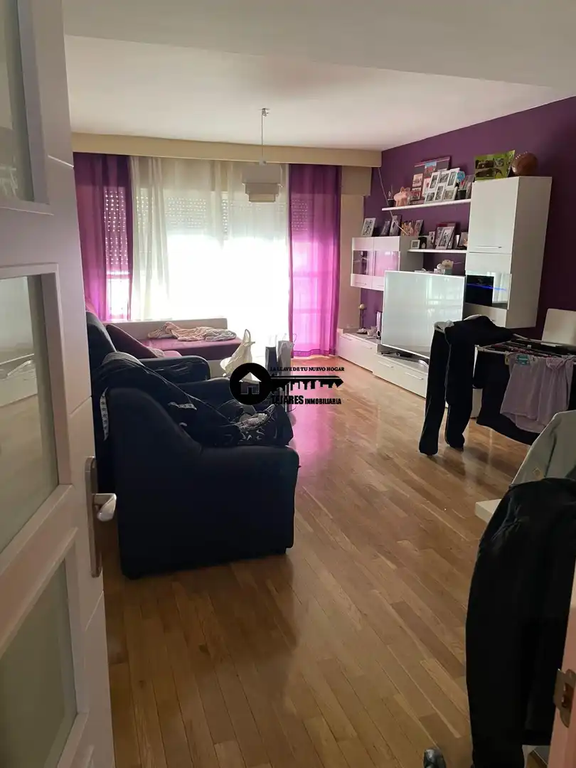 Sala de estar de Casa adosada en venta en Albacete con Aire acondicionado, Calefacción y Jardín privado