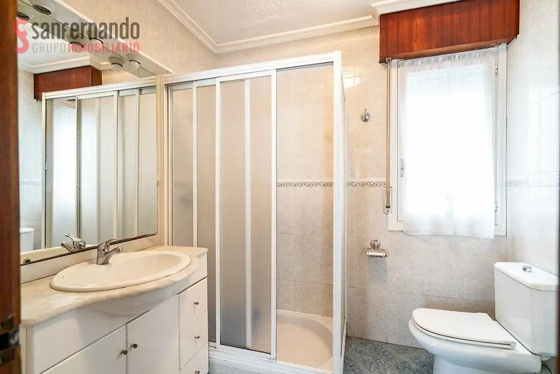 Bathroom of Flat for sale in Santander  with Heating