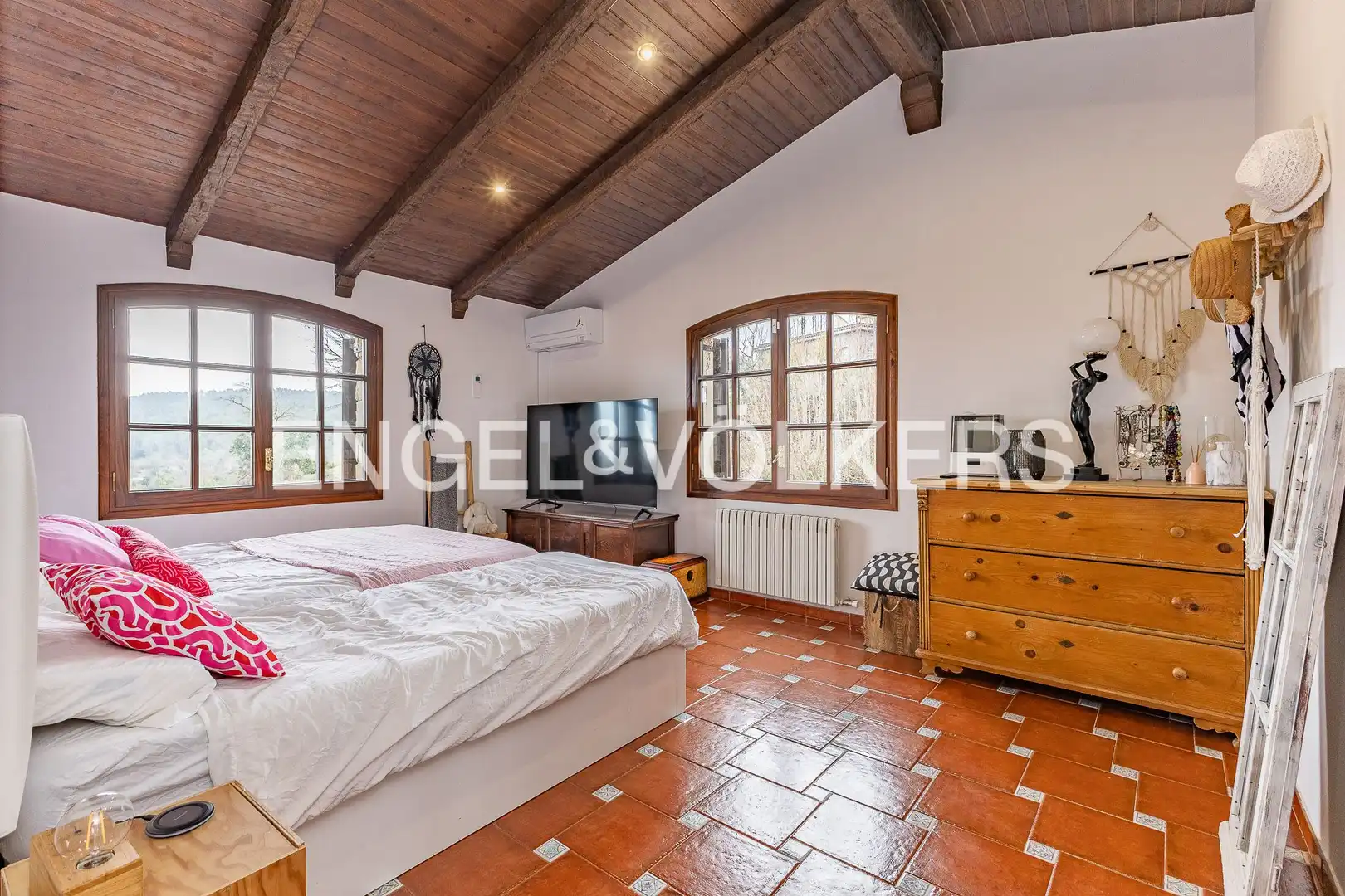 Bedroom of Houses for sale in Sant Salvador de Guardiola  with Air Conditioner, Heating and Private garden