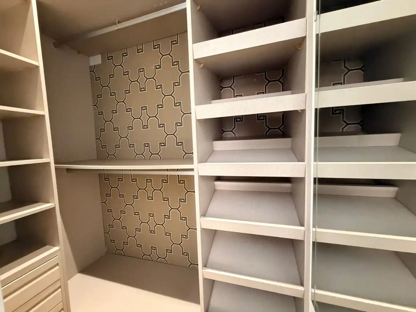 Bedroom of Flat for sale in Madrid  with Air Conditioner, Heating and Terrace