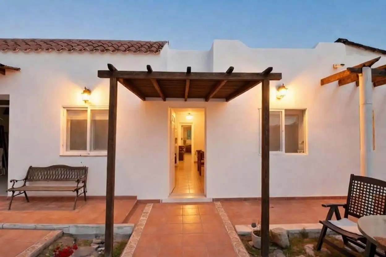 Chalet con piscina en venta en Retamar, imagen 6
