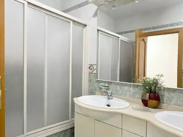 Bany de Casa o xalet en venda en Autilla del Pino amb Jardí privat, Traster i Balcó