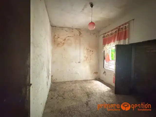 Houses for sale in Carmona