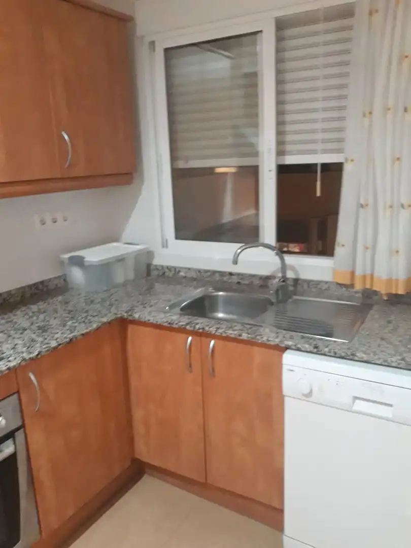 Flat for rent in Carrer Conrado del Campo, Plaza Crevillente - Antiguos Juzgados - El Asilo