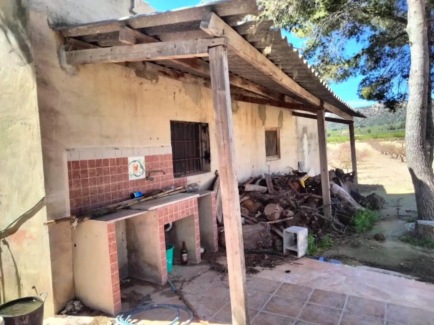 Außenansicht von Haus oder Chalet zum Verkauf in Mula mit Möbliert