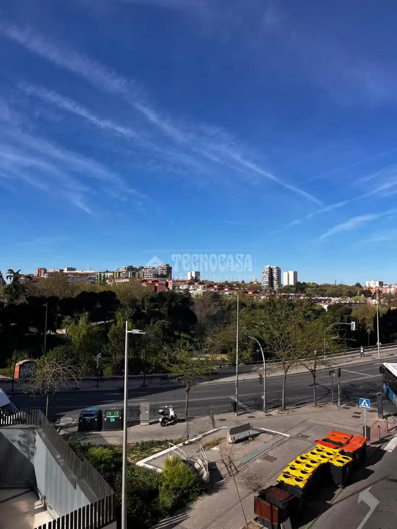 Vista exterior de Piso de alquiler en Madrid