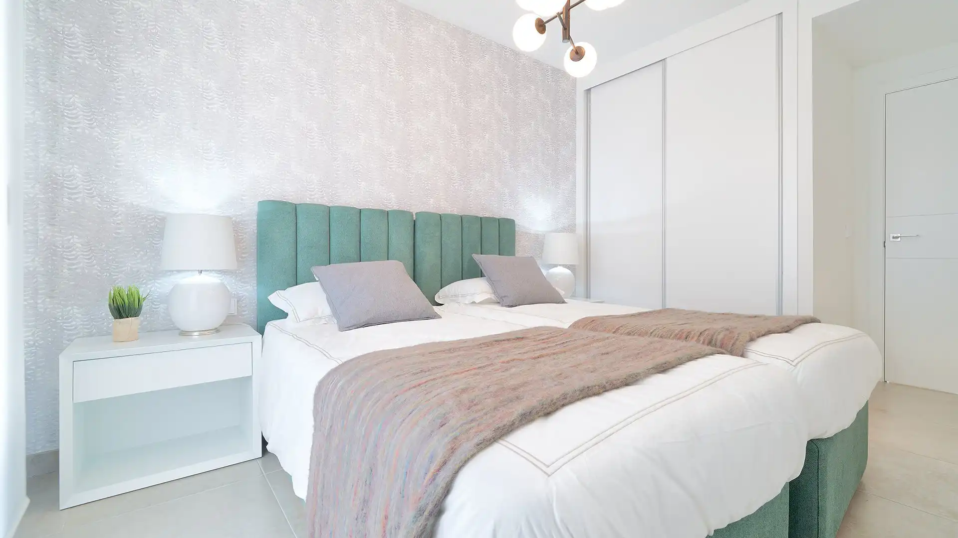 Apartamento con piscina en venta en Selwo, imagen 19