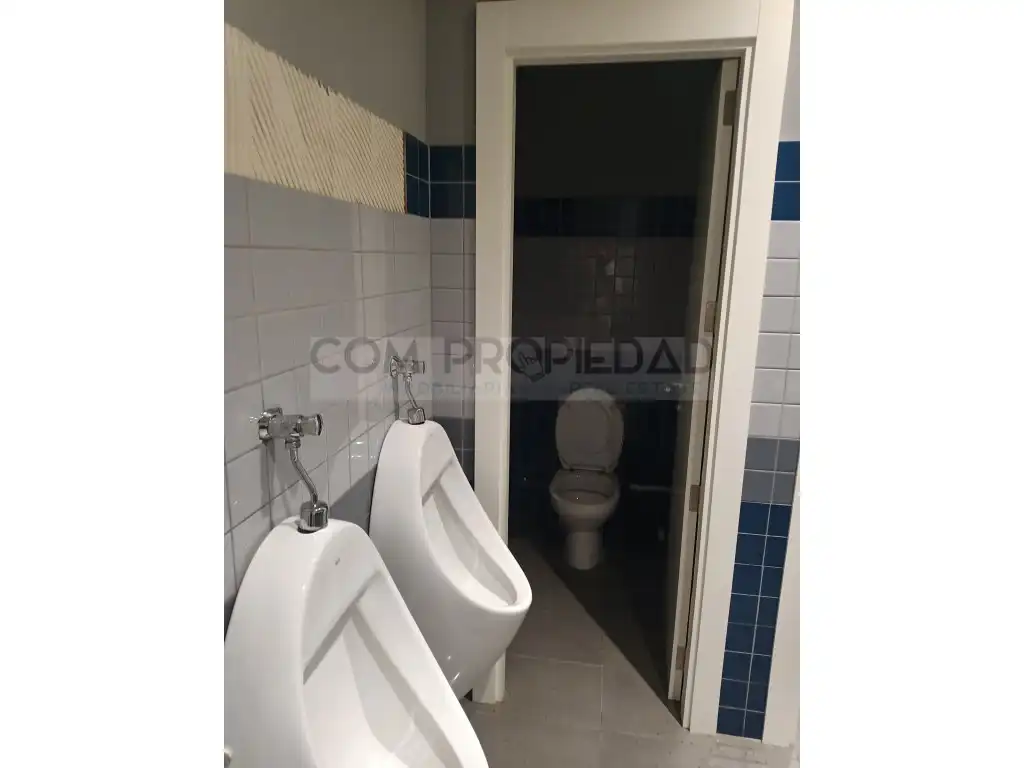Bany de Local de lloguer en  Palma de Mallorca