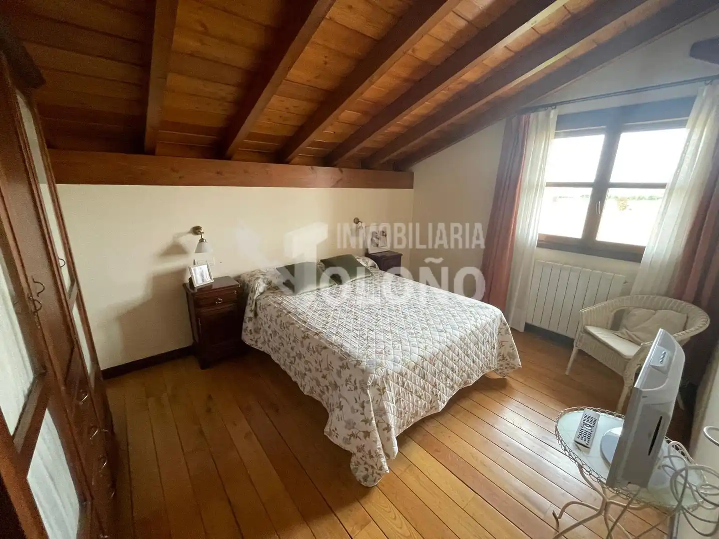 Habitación de Casa o chalet en venta en Cuzcurrita de Río Tirón con Calefacción, Jardín privado y Parquet