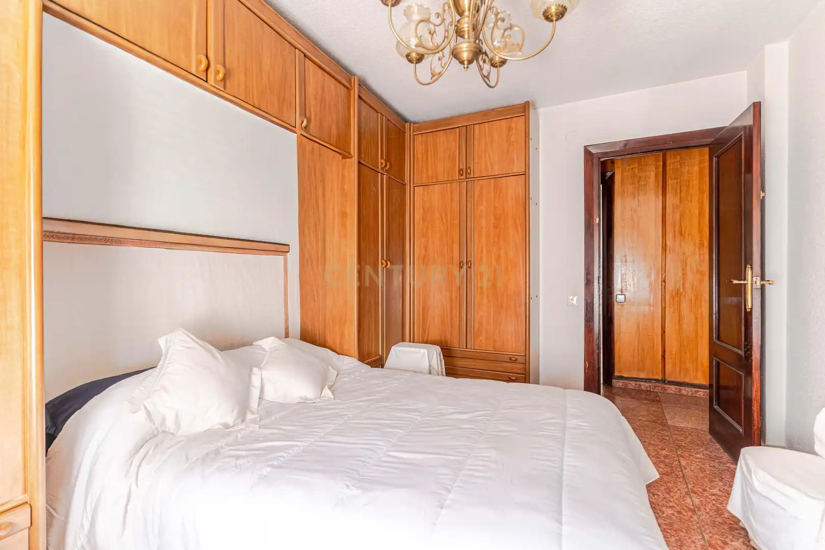 Dormitori de Pis en venda en Granada amb Aire condicionat
