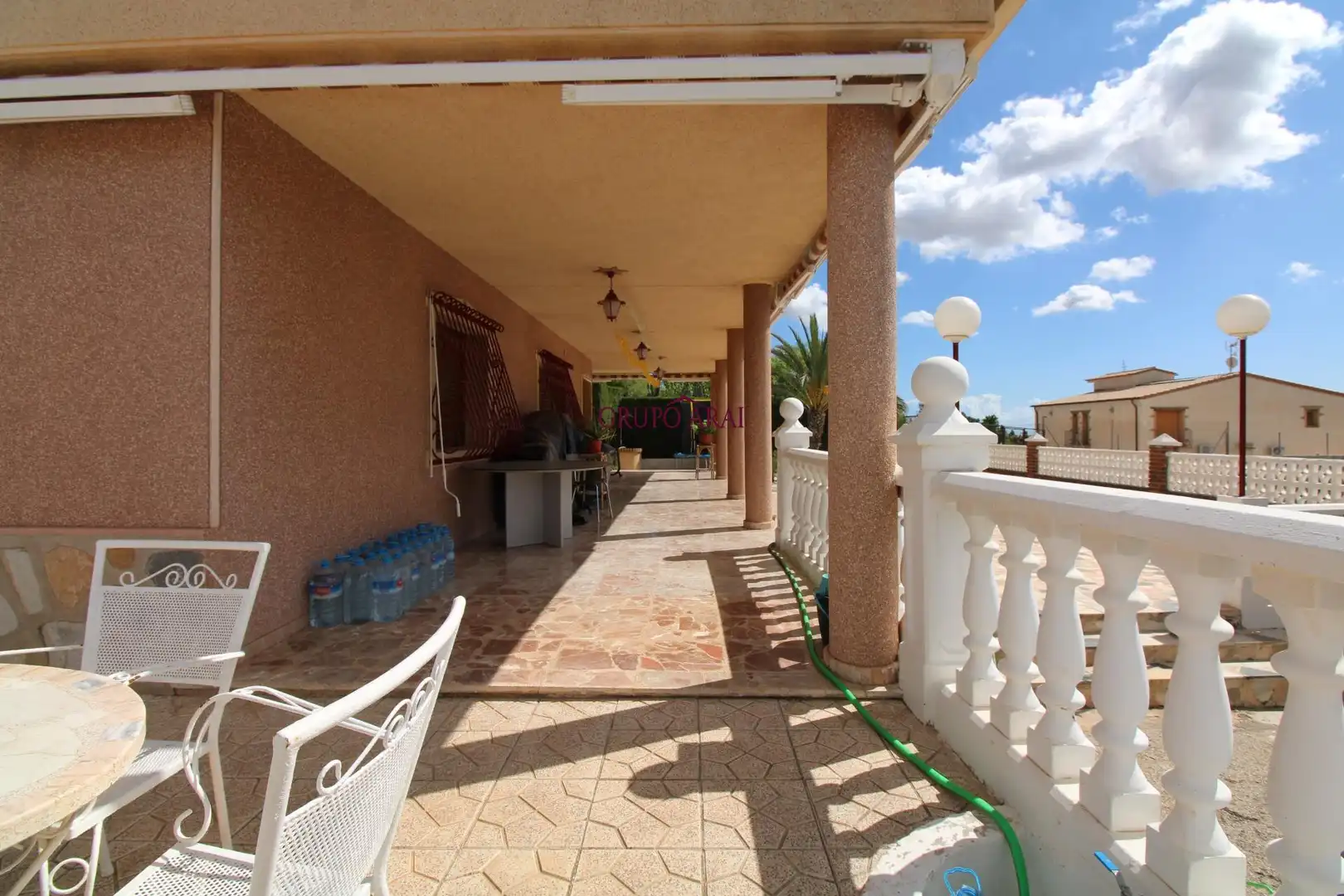 Terrassa de Casa o xalet en venda en Alicante / Alacant amb Aire condicionat, Calefacció i Jardí privat