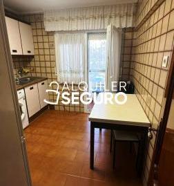 Foto 4 de Piso de alquiler en Juan de Mena , Arteagabeitia - Retuerto - Kareaga, Bizkaia