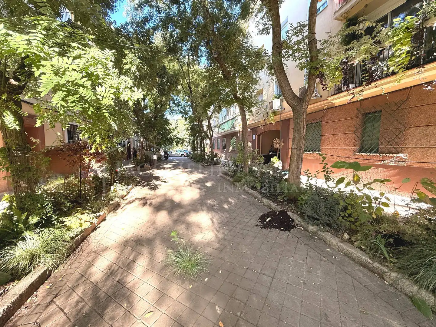 Vista exterior de Pis en venda en Carabanchel