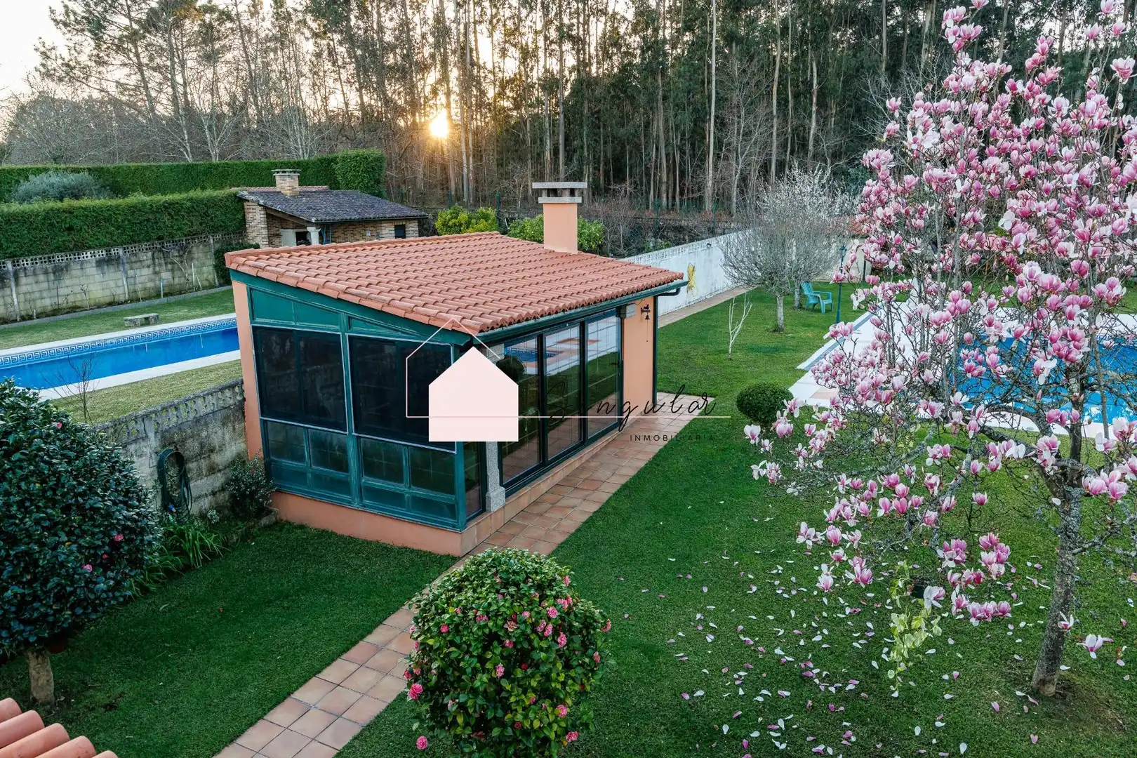 Garten von Haus oder Chalet zum Verkauf in Tui mit Heizung, Abstellraum und Schwimmbad