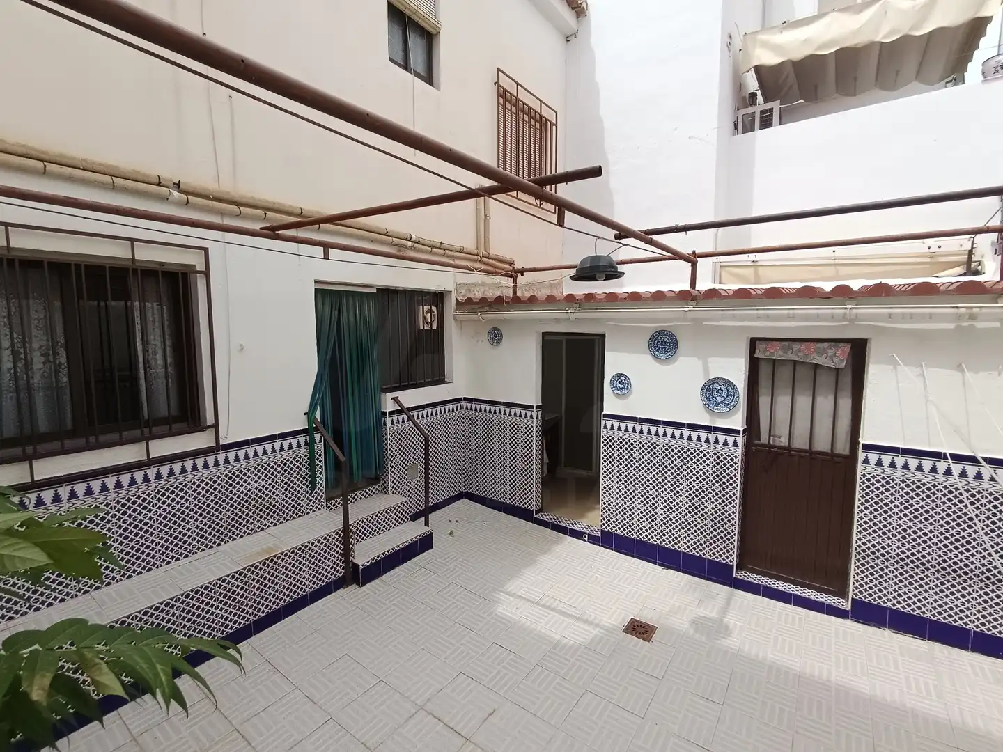Vista exterior de Casa o chalet en venta en Baza con Aire acondicionado, Calefacción y Terraza