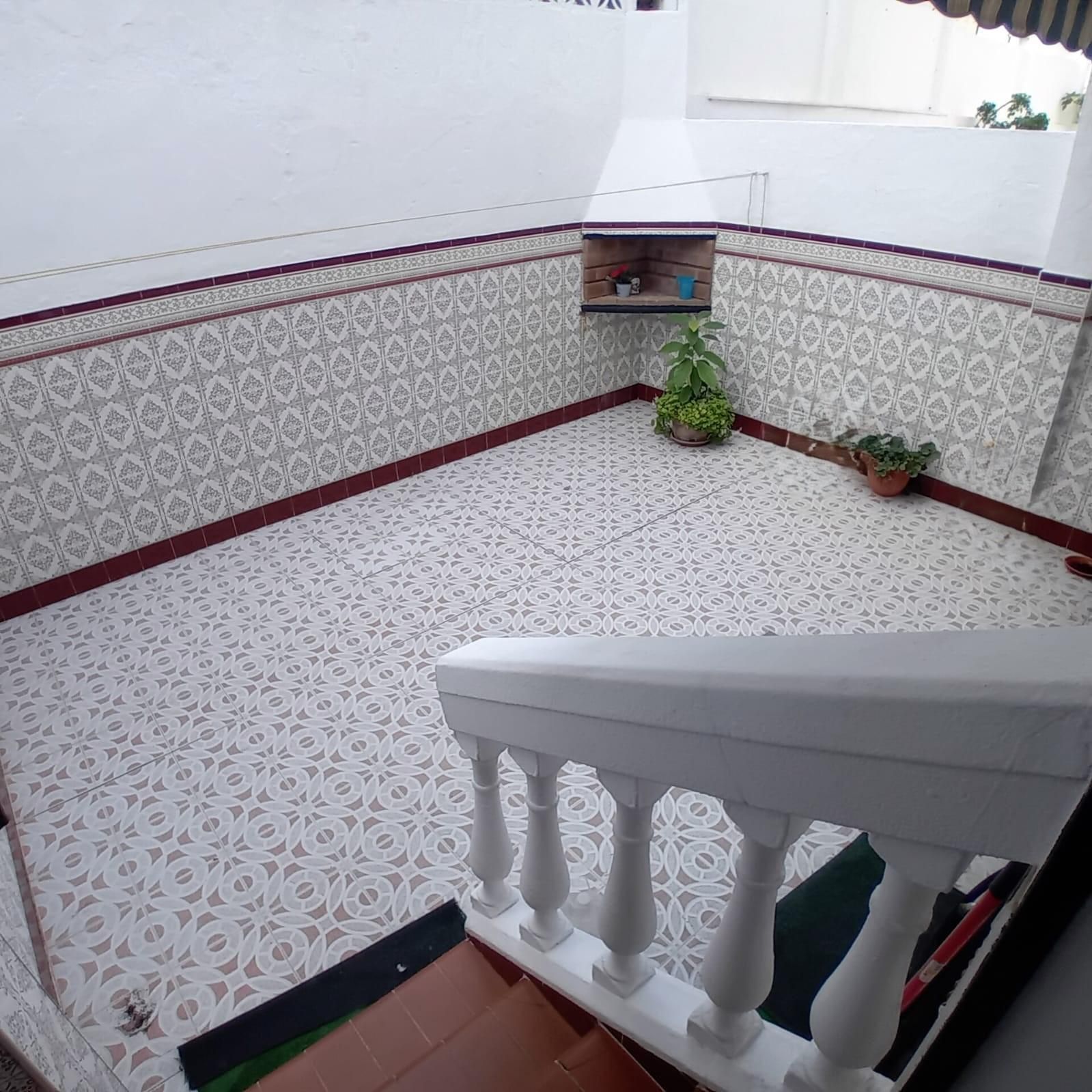 Terrace of Single-family semi-detached for sale in Algeciras  with Storage room