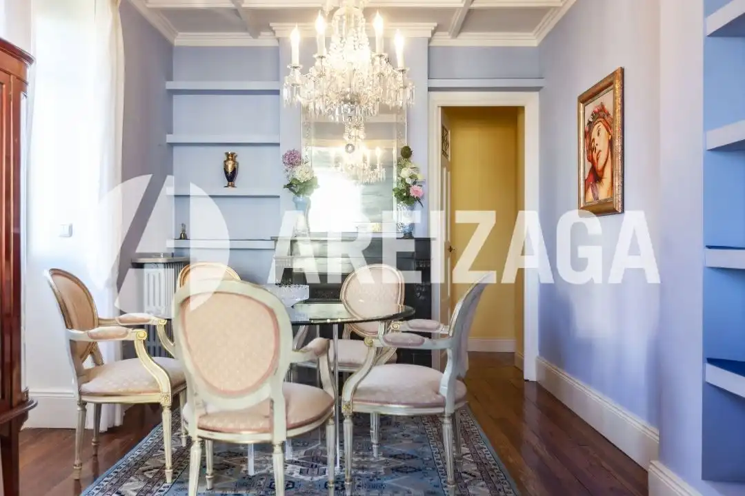 Comedor de Casa o chalet en venta en Donostia - San Sebastián  con Calefacción, Jardín privado y Terraza