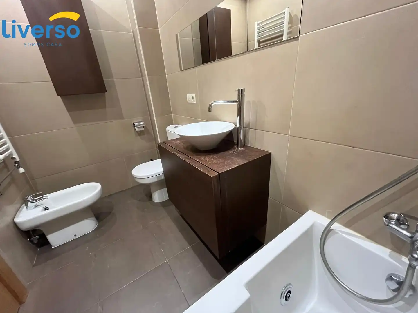 Habitación en Universidad - Las Huelgas