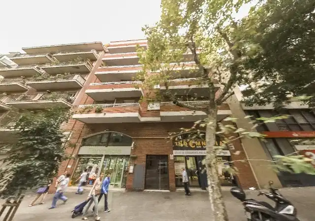 Local comercial en venda a Eixample, imagen 2