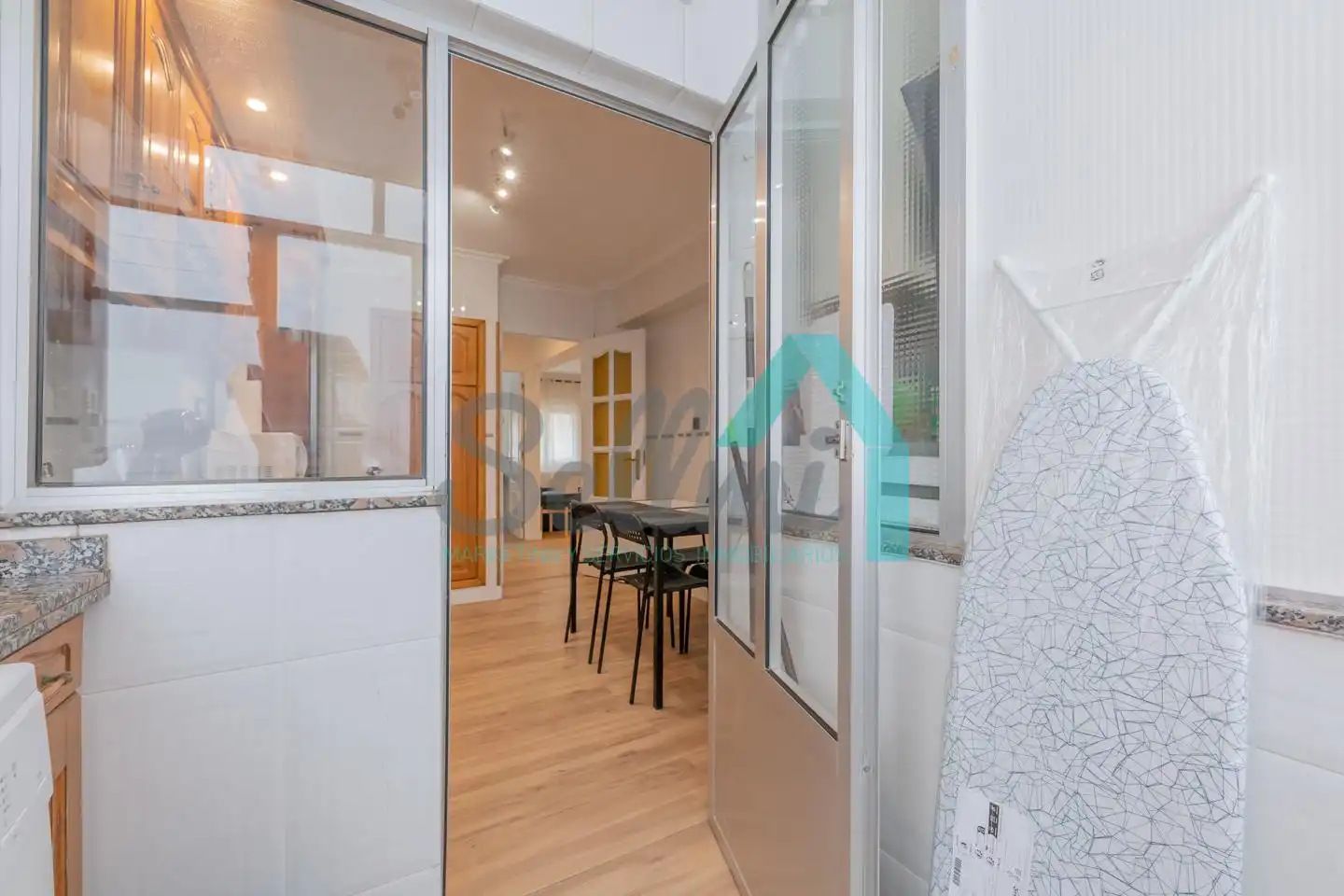 Kitchen of Flat for share in Oviedo   with Heating, Terrace and Furnished