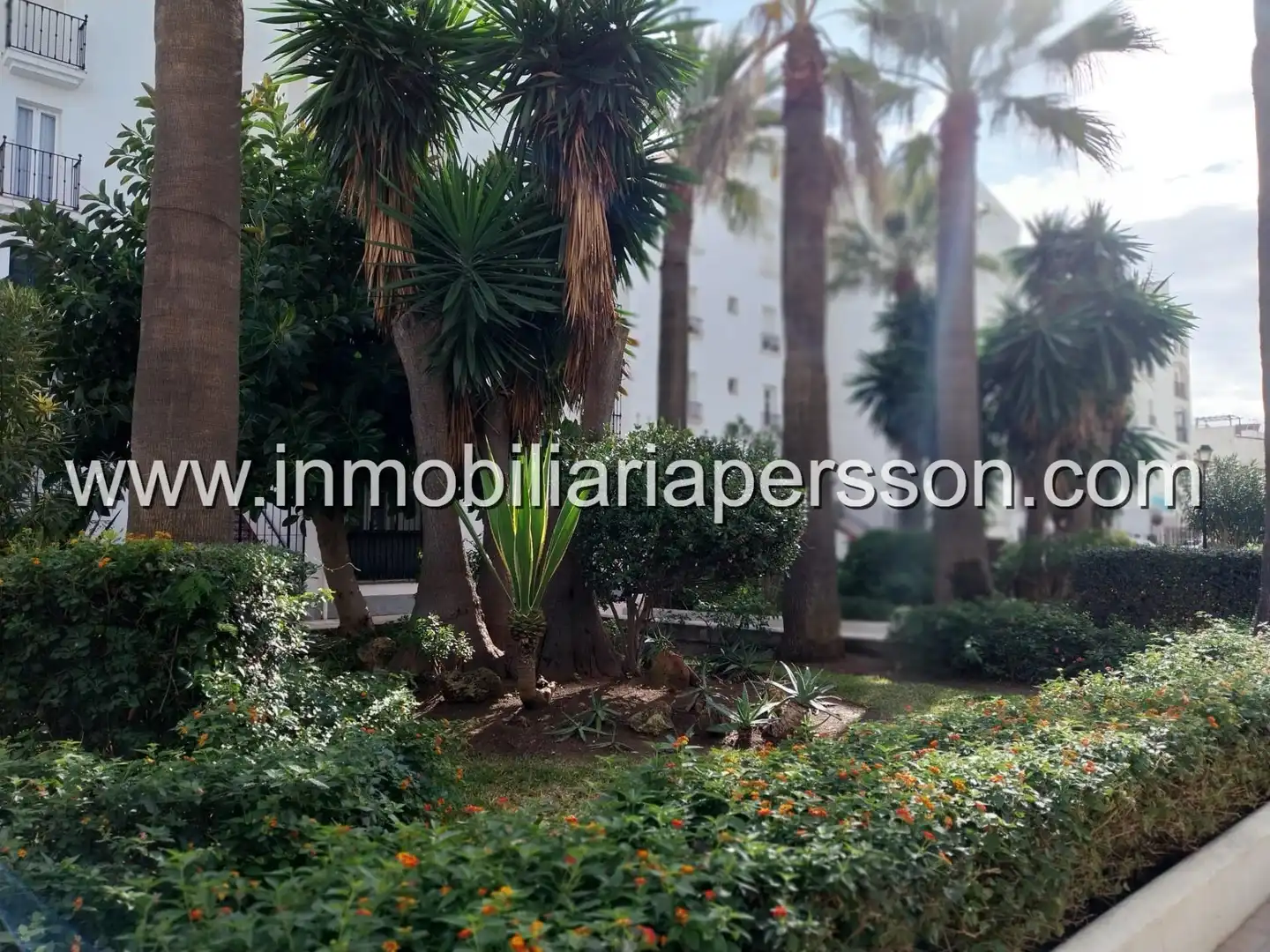 Flat with terrace for sale in San Luis de Sabinillas, imagen 3