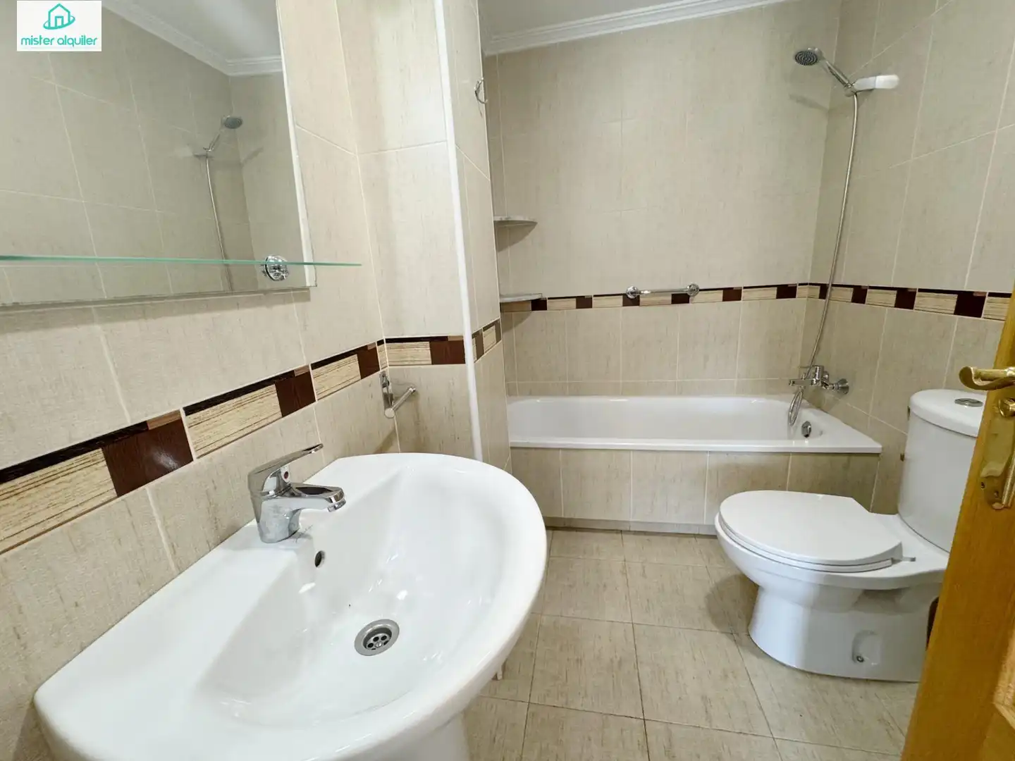 Bathroom of Apartments for rent in El Campello  with Terrace and Balcony