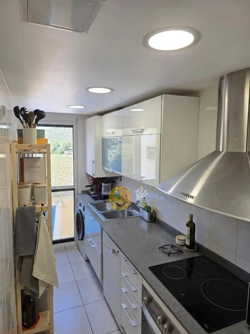 Küche von Wohnung zum Verkauf in Calafell mit Klimaanlage, Heizung und Privatgarten