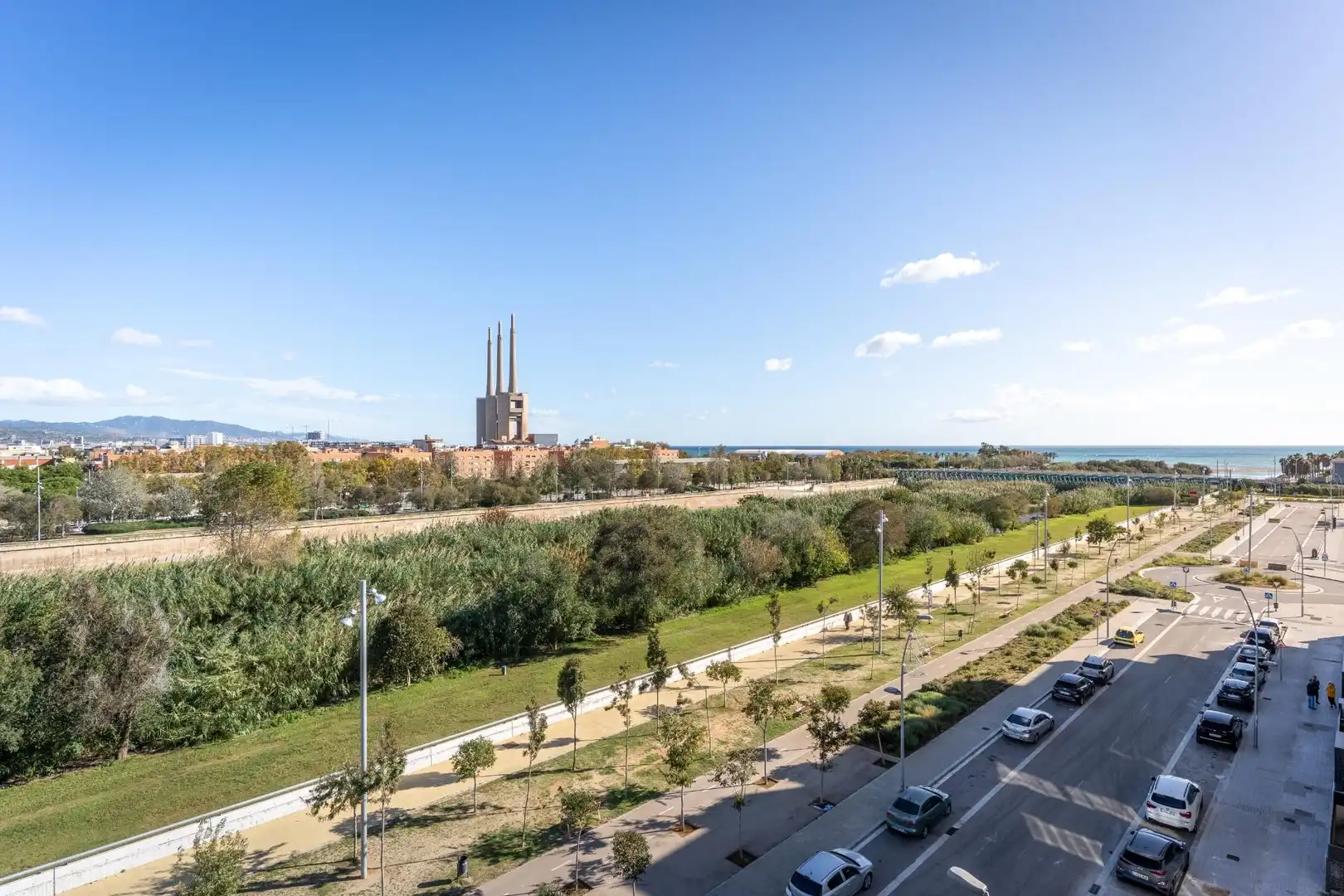 Außenansicht von Dachboden zur Miete in Sant Adrià de Besòs mit Klimaanlage, Heizung und Privatgarten