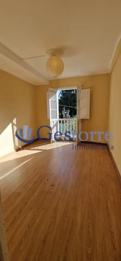 Casa adosada en venta en Oviedo 