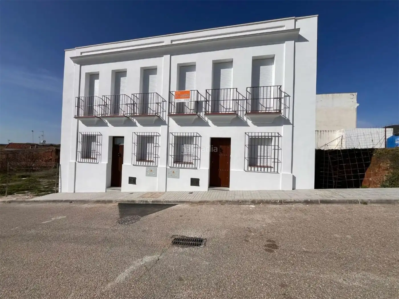 Adossat en venda a Calle Juan Ramón Jimenez 33
