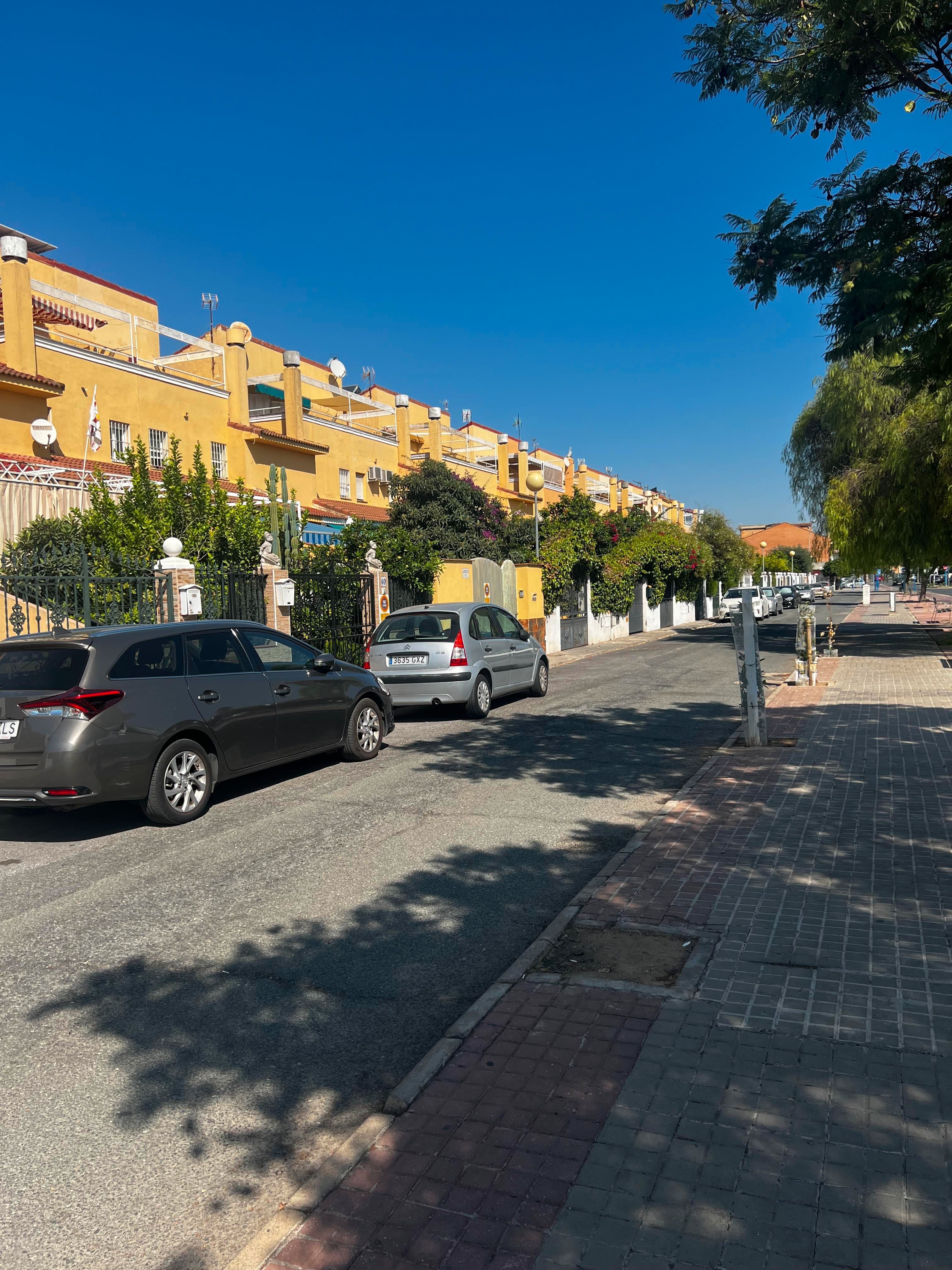 Single-family semi-detached for sale in Ciudad Aljarafe