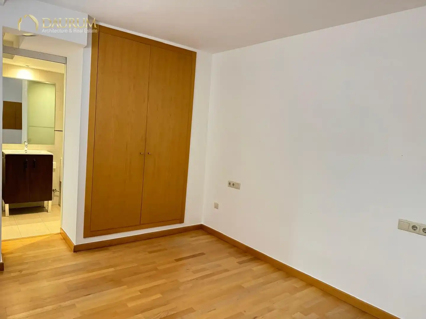 Dormitori de Pis en venda en Mislata amb Aire condicionat, Calefacció i Terrassa