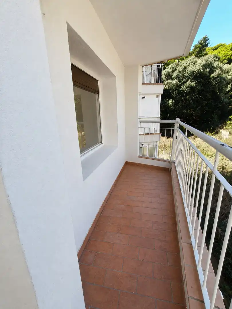 Terrassa de Pis en venda en Calella amb Parquet, Terrassa i Forn