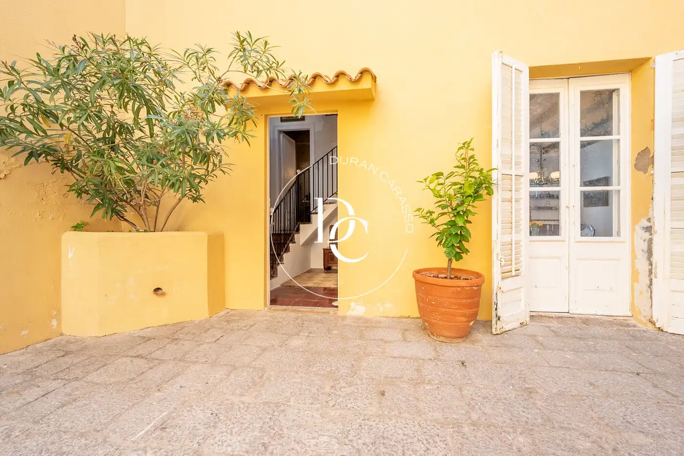 Vista exterior de Casa o chalet en venta en Sitges con Calefacción, Terraza y Balcón