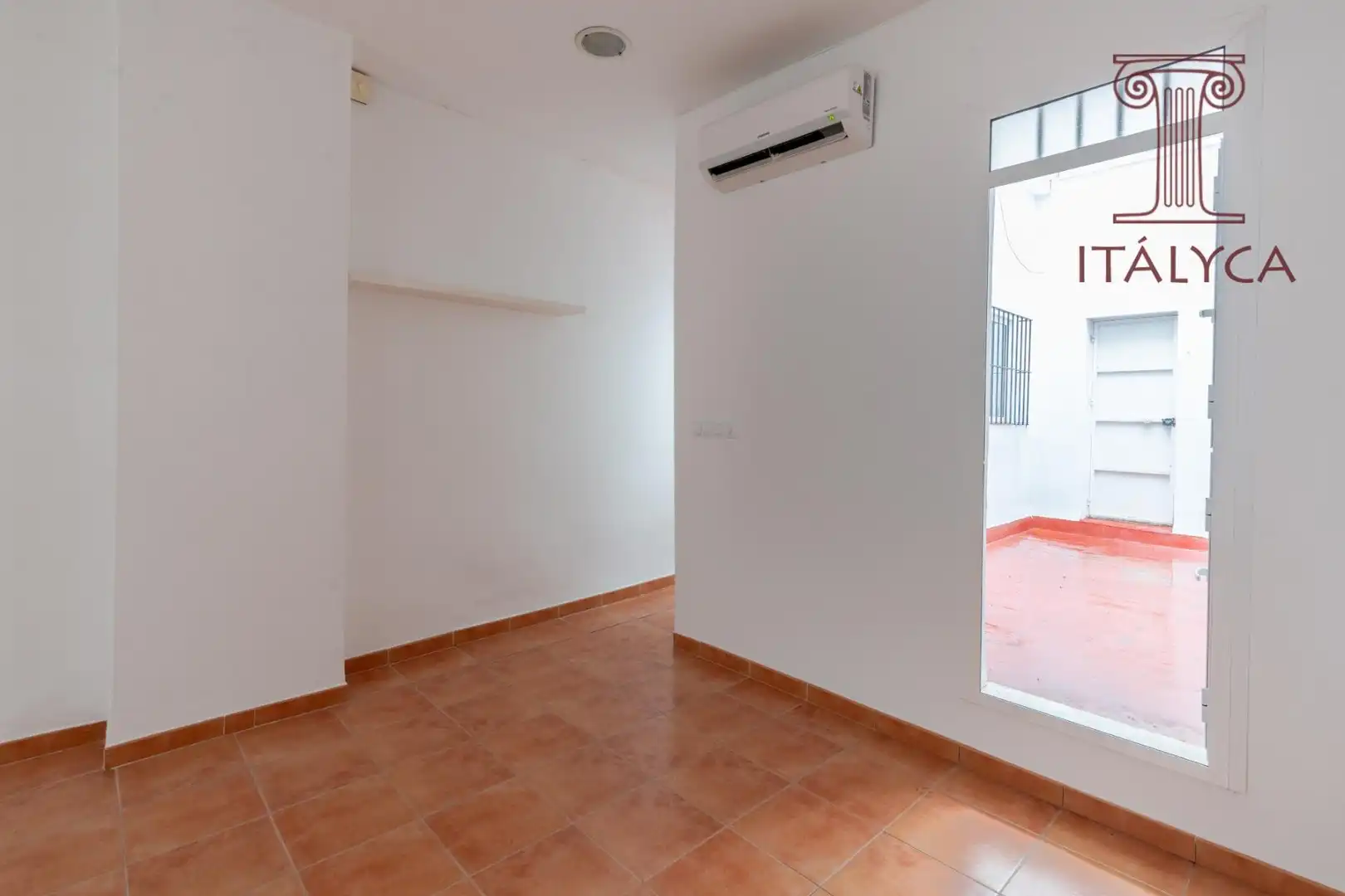 Piso en venta en Sevilla con Aire acondicionado y Calefacción